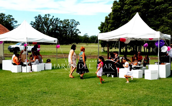 nuevo,  moderno, optimo,hemroso chalet de 4 ambientes, con garaje ,parque y galería