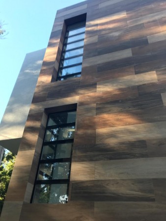 VENTA BOSQUE PERALTA RAMOS !!!! CHALET  MODERNO,  HERMOSO, NUEVO 