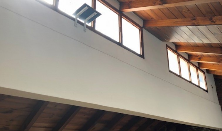 hermoso chalet en colina, amplio, impecable, consulte !!!!