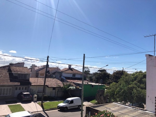 hermoso chalet en colina, amplio, impecable, consulte !!!!