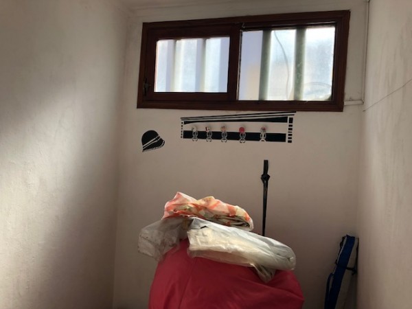 hermoso chalet en colina, amplio, impecable, consulte !!!!