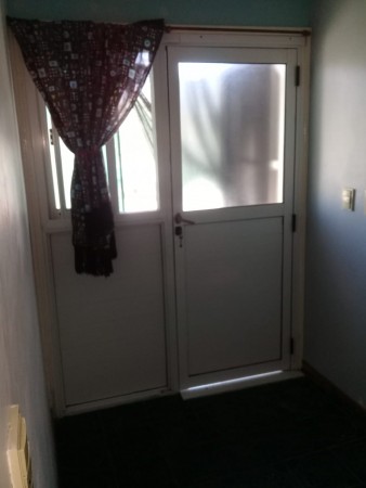 LOCAL CON VIVIENDA EN P.A