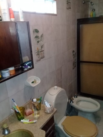 LOCAL CON VIVIENDA EN P.A