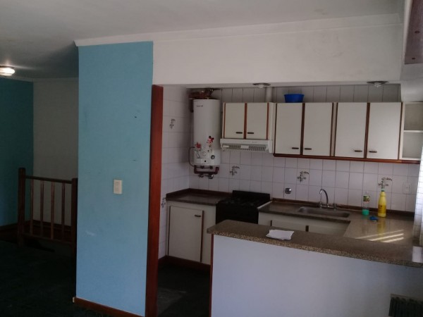 LOCAL CON VIVIENDA EN P.A