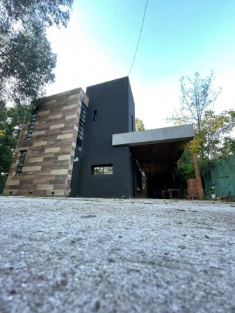 VENTA BOSQUE PERALTA RAMOS !!!! CHALET  MODERNO,  HERMOSO, NUEVO 