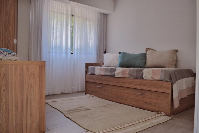 VENTA BOSQUE PERALTA RAMOS !!!! CHALET  MODERNO,  HERMOSO, NUEVO 