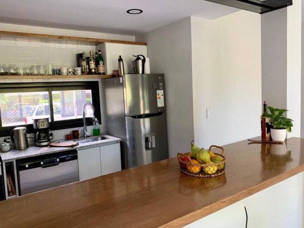 VENTA BOSQUE PERALTA RAMOS !!!! CHALET  MODERNO,  HERMOSO, NUEVO 