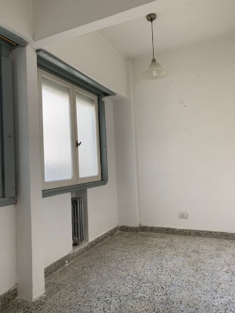 DEPARTAMENTO PISO CON PATIO, MAS BAULERA Y DOS LOCALES  