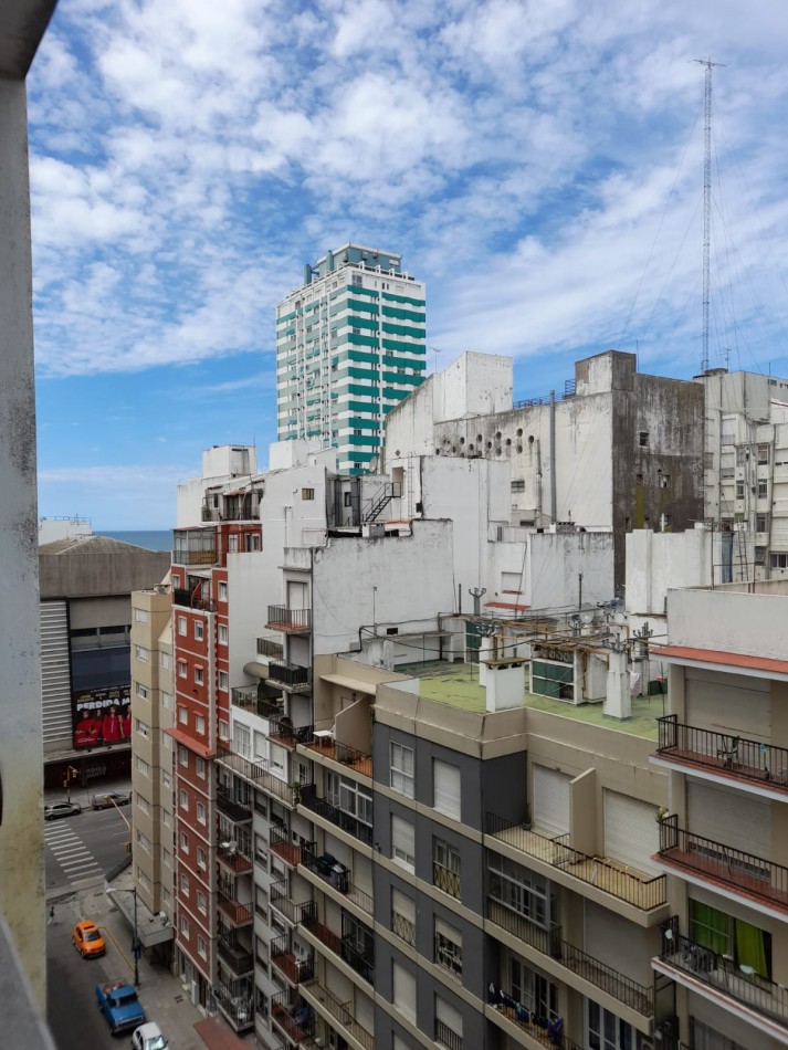 DEPARTAMENTO 3 AMB RECICLADO A NUEVO ZONA CENTRO 