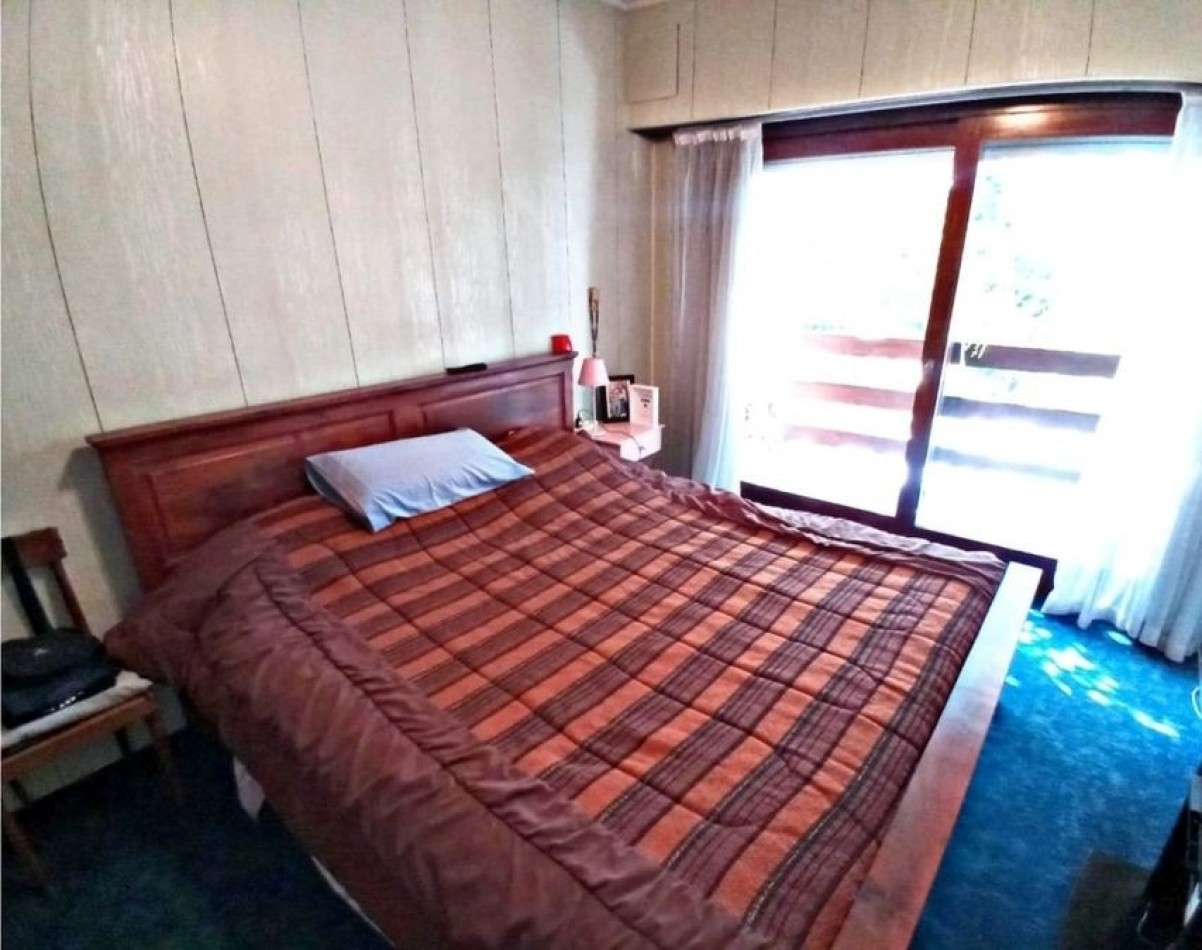 VENTA APTO LOCAL O  EDIFICIO. CHALET CLASICO MDP,  DE 6 AMBIENTES CON PATIO, PARRILLA, DESARROLLADO EN DOS PLANTAS, solo venta para proyecto comercial, o multifamiliar.