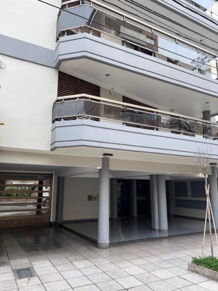 VENTA MDP,  ZONA CHAUVIN/MACROCENTRO, PISO UNICO EN SU ESTILO, CALIDAD, METRAJE, AMPLITUD DE AMBIENTES, VISTA PANORAMICA, CONSULTANOS !!!