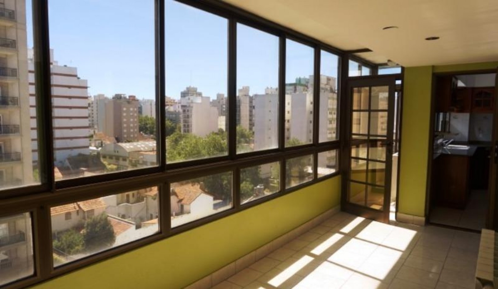 VENTA MDP,  ZONA CHAUVIN/MACROCENTRO, PISO UNICO EN SU ESTILO, CALIDAD, METRAJE, AMPLITUD DE AMBIENTES, VISTA PANORAMICA, CONSULTANOS !!!