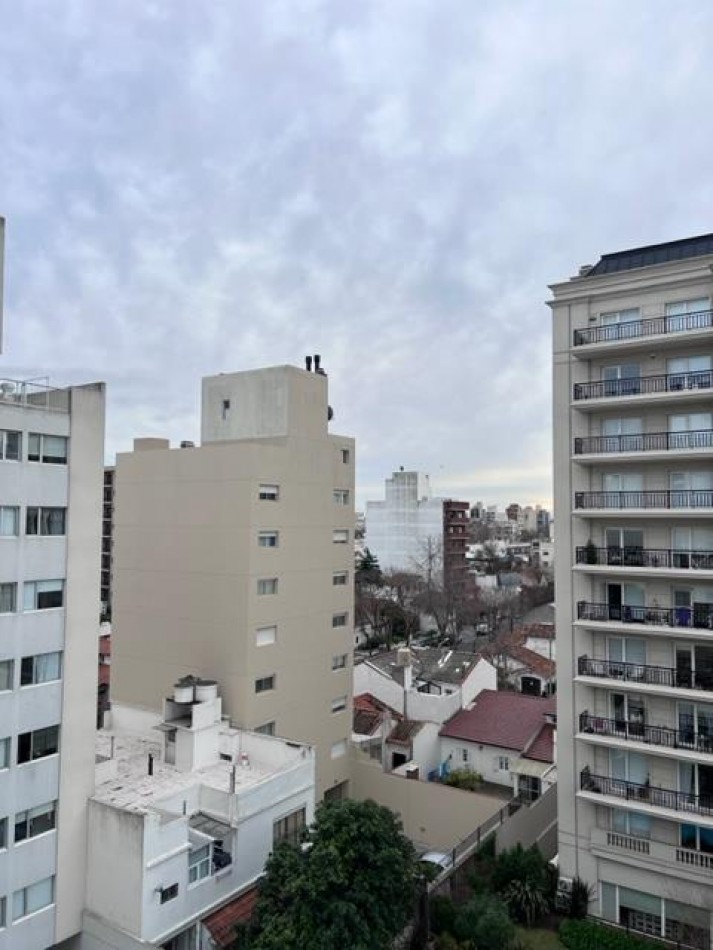 VENTA MDP,  ZONA CHAUVIN/MACROCENTRO, PISO UNICO EN SU ESTILO, CALIDAD, METRAJE, AMPLITUD DE AMBIENTES, VISTA PANORAMICA, CONSULTANOS !!!