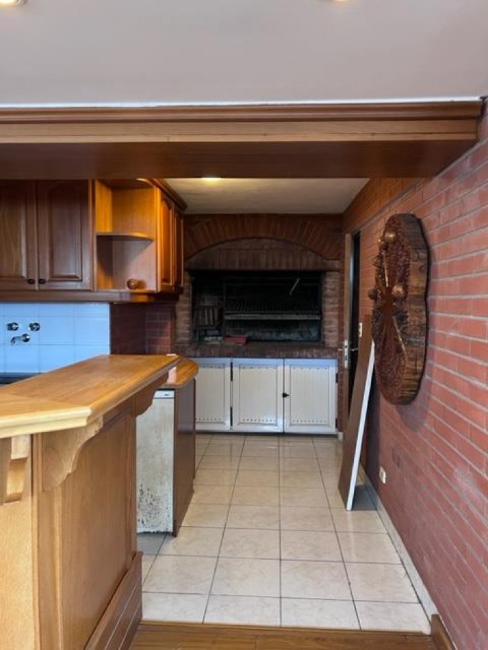 VENTA MDP,  ZONA CHAUVIN/MACROCENTRO, PISO UNICO EN SU ESTILO, CALIDAD, METRAJE, AMPLITUD DE AMBIENTES, VISTA PANORAMICA, CONSULTANOS !!!