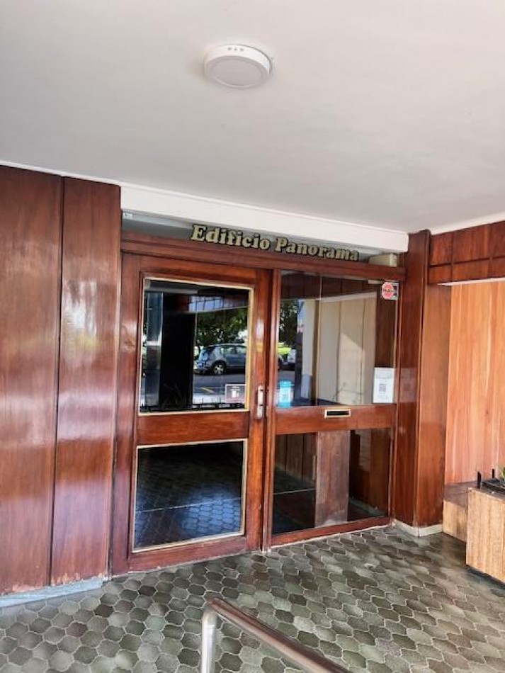 VENTA, CON RENTA !!! DEPARTAMENTO VISTA PLENA AL MAR, FRENTE AL MAR Y LA PLAZA ESPAÑA, 3 AMB. CON DEPENDENCIAS Y COCHERA