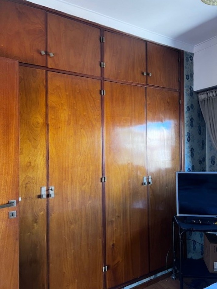 Venta chalet Mar del Plata amplio chalet uso familiar y o comercil  6  ambientes zona San Jose 