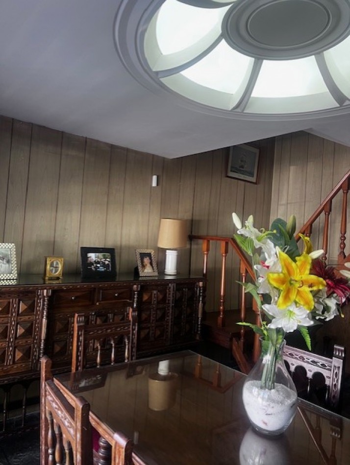 Venta chalet Mar del Plata amplio chalet uso familiar y o comercil  6  ambientes zona San Jose 