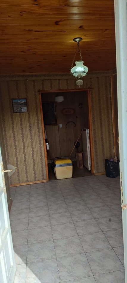 CHALET EN VENTA, ZONA CAMET,  A 200 MTS. DEL MAR ,  3 AMB.Y PARQUE