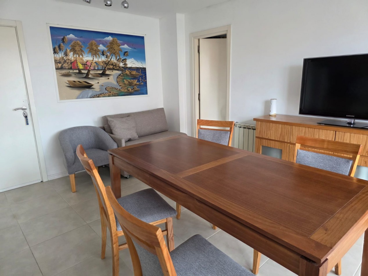 NUEVO VALOR !!!!! venta PLAYA CHICA, Mar del Plata,  2 amb. con cochera a metros del mar, excelente opcion  !!! IM - PER -  DI - BLE !1!!