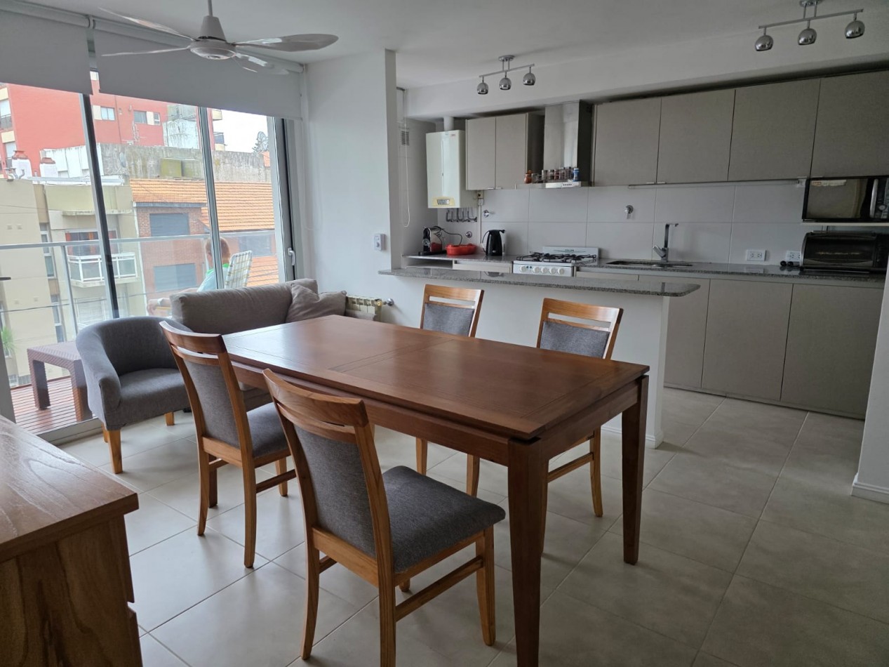 NUEVO VALOR !!!!! venta PLAYA CHICA, Mar del Plata,  2 amb. con cochera a metros del mar, excelente opcion  !!! IM - PER -  DI - BLE !1!!