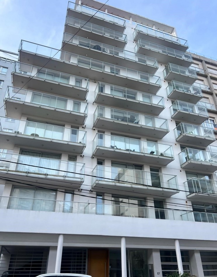 NUEVO VALOR !!!!! venta PLAYA CHICA, Mar del Plata,  2 amb. con cochera a metros del mar, excelente opcion  !!! IM - PER -  DI - BLE !1!!