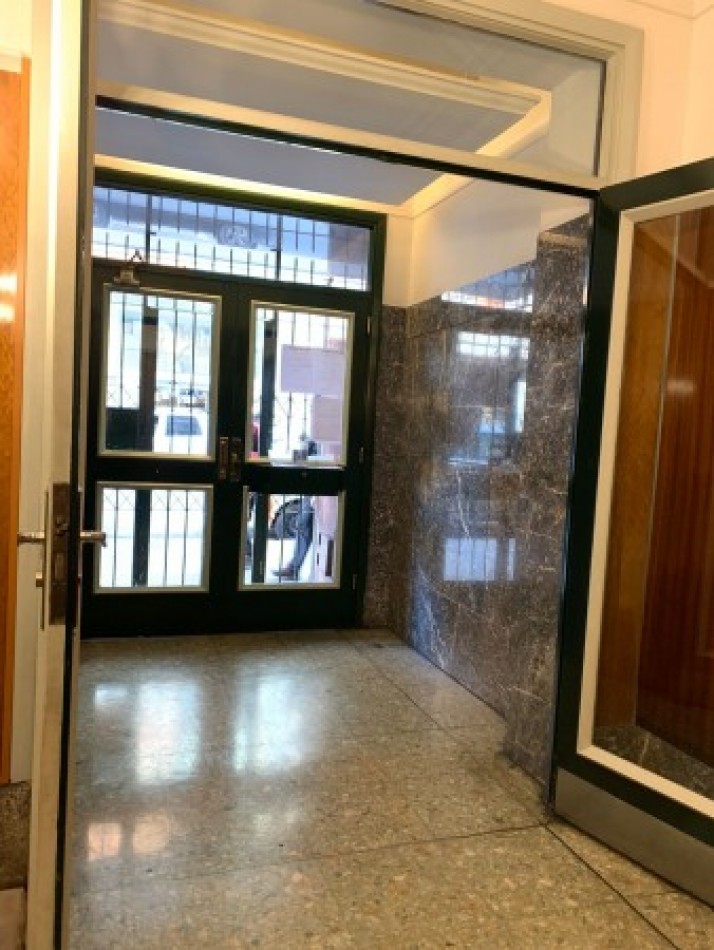 DEPARTAMENTO PISO CON PATIO, MAS BAULERA EN ALQUILER