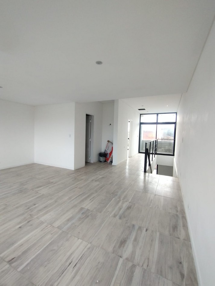 VENTA DE DUPLEX  !!!!! ACTUALIZADO PRECIO DE ESTE  HERMOSOS DUPLEX, A POCAS  CUADRAS DEL MAR,  ZONA SUR DE MDP, 3 COMODOS AMBIENTES, DISENO MODERNO, VELO !!!