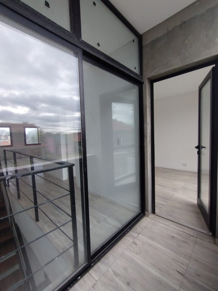 VENTA DE DUPLEX  !!!!! ACTUALIZADO PRECIO DE ESTE  HERMOSOS DUPLEX, A POCAS  CUADRAS DEL MAR,  ZONA SUR DE MDP, 3 COMODOS AMBIENTES, DISENO MODERNO, VELO !!!