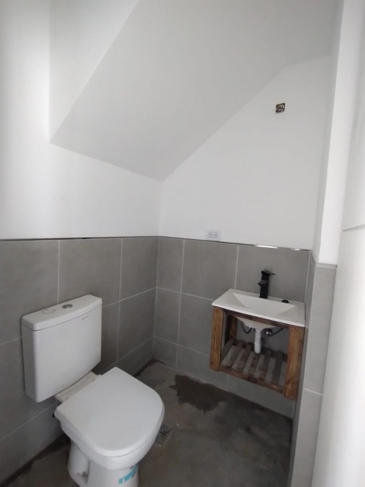 VENTA DE DUPLEX  !!!!! ACTUALIZADO PRECIO DE ESTE  HERMOSOS DUPLEX, A POCAS  CUADRAS DEL MAR,  ZONA SUR DE MDP, 3 COMODOS AMBIENTES, DISENO MODERNO, VELO !!!