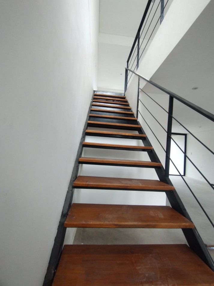 VENTA DE DUPLEX  !!!!! ACTUALIZADO PRECIO DE ESTE  HERMOSOS DUPLEX, A POCAS  CUADRAS DEL MAR,  ZONA SUR DE MDP, 3 COMODOS AMBIENTES, DISENO MODERNO, VELO !!!