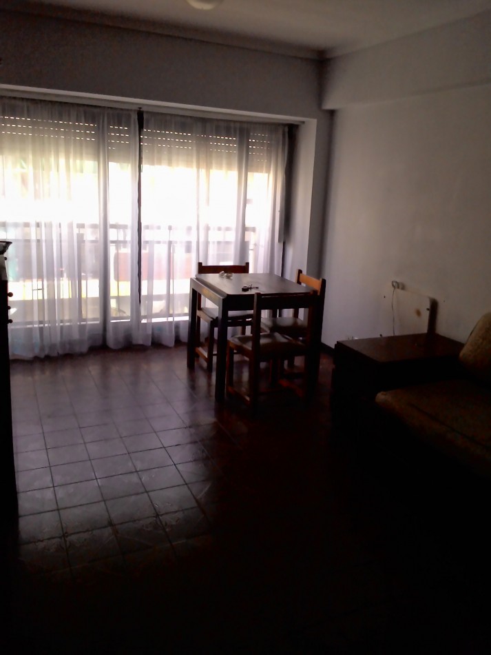 ALQUILER DPTO. 1 AMB. AL FRENTE CON BALCON, ZONA ALDREY