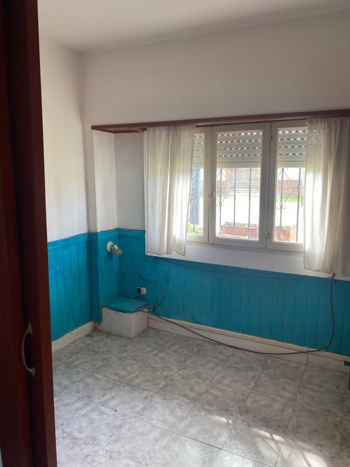 VENTA PH 1 AMB.  DIVIDIDO EN PB. AL FRENTE . ZONA COLINAS DE PERALTA RAMOS