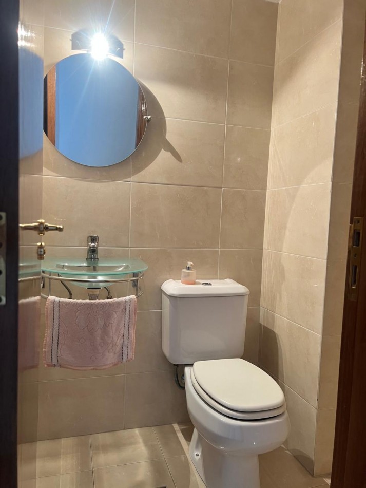 ALQUILER 24 MESES, MDP, IMPACTANTE PISO DE 3 AMB. LIVING COMEDOR, COCINA COMEDOR, LAVADERO , BALCONES, DOS COCHERAS, VISTA PLENA AL MAR  DESDE TODOS LOS AMBIENTES, UNICO !!!!