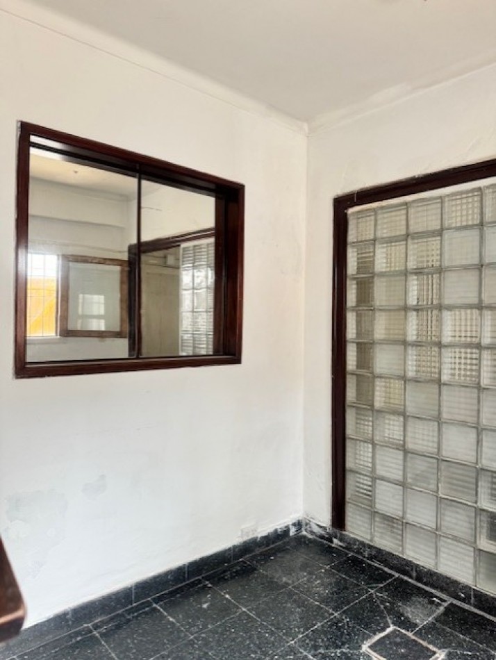 NUEVO VALOR !!! VENTA CHALET ESTILO MDP. ZONA PLAZA MITRE, IDEAL INVERSION O PROFESIONAL Y COMERCIAL