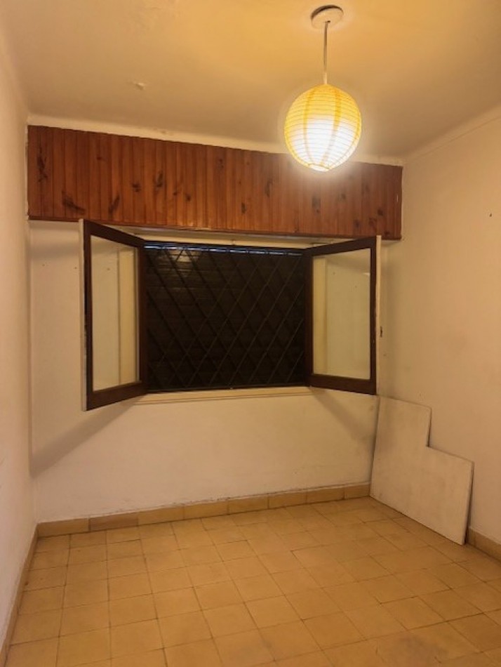 NUEVO VALOR !!! VENTA CHALET ESTILO MDP. ZONA PLAZA MITRE, IDEAL INVERSION O PROFESIONAL Y COMERCIAL