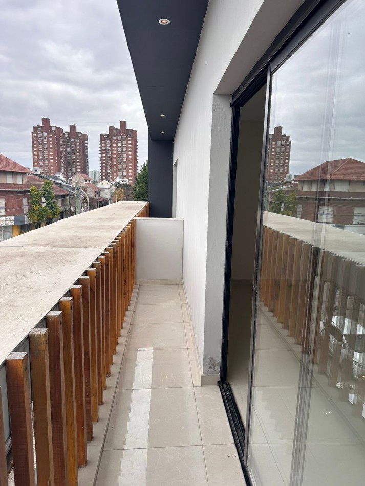 VENTA DEPARTAMENTO/PH  EN P.A, 3 MB. EN DUPLEX CON PAQUE, VILLA PRIMERA