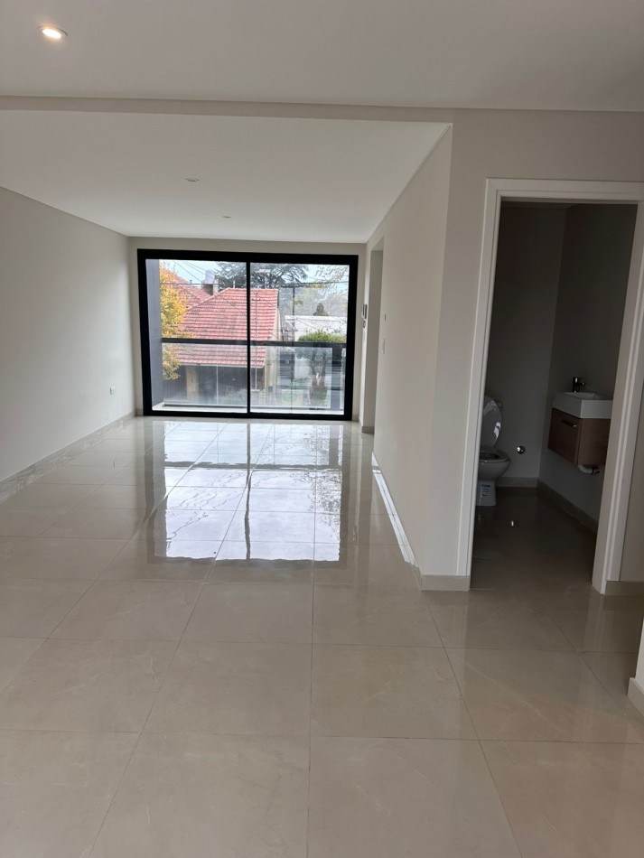 VENTA DEPARTAMENTO/PH  EN P.A, 3 MB. EN DUPLEX CON PAQUE, VILLA PRIMERA