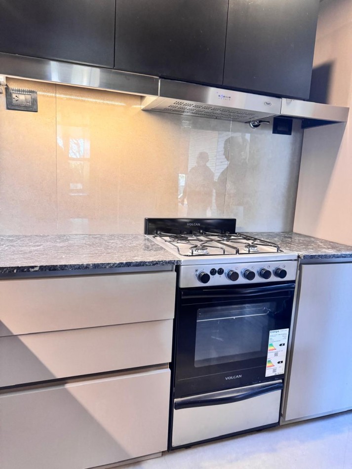 VENTA UNICO EN ESTILO Y CALIDAD !!!! DUPLEX A ESTRENAR , HERMOSO DISEÑO, ZONAJ. M. ESTRADA, 