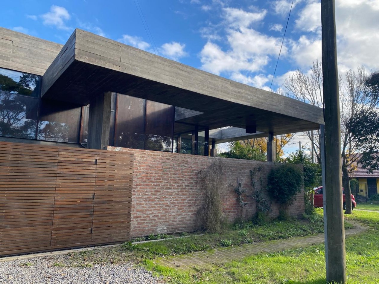VENTA DUPLEX EN MAR DEL PLATA !!!!! UNICO EN SU ESTILO, CALIDAD OPTIMA !!!! HERMOSO DISEÑO !!! ZONA J.M. ESTRADA