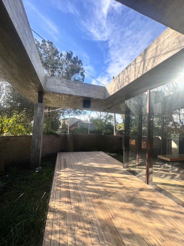 VENTA DUPLEX EN MAR DEL PLATA !!!!! UNICO EN SU ESTILO, CALIDAD OPTIMA !!!! HERMOSO DISEÑO !!! ZONA J.M. ESTRADA