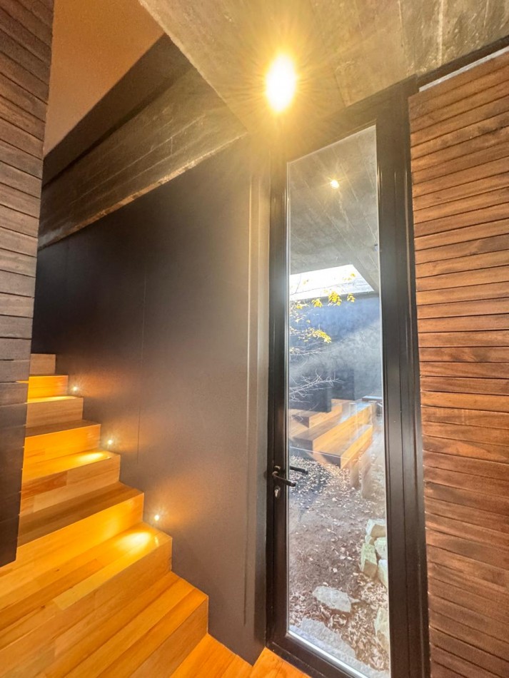 VENTA DUPLEX EN MAR DEL PLATA !!!!! UNICO EN SU ESTILO, CALIDAD OPTIMA !!!! HERMOSO DISEÑO !!! ZONA J.M. ESTRADA