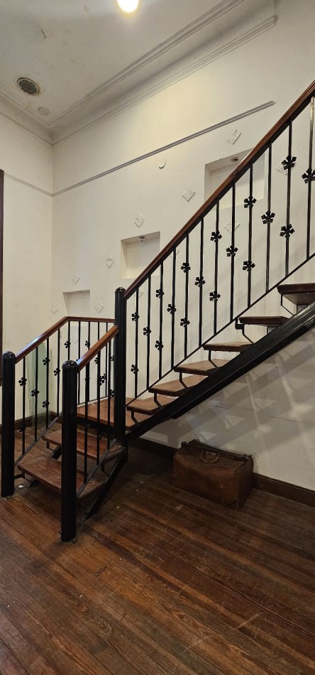 CASA EN VENTA | 4 AMBIENTES | MACROCENTRO