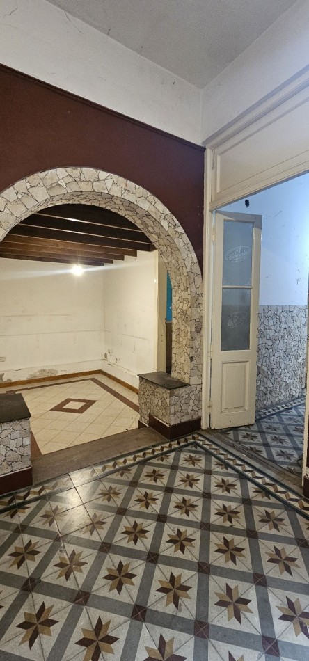 CASA EN VENTA | 4 AMBIENTES | MACROCENTRO