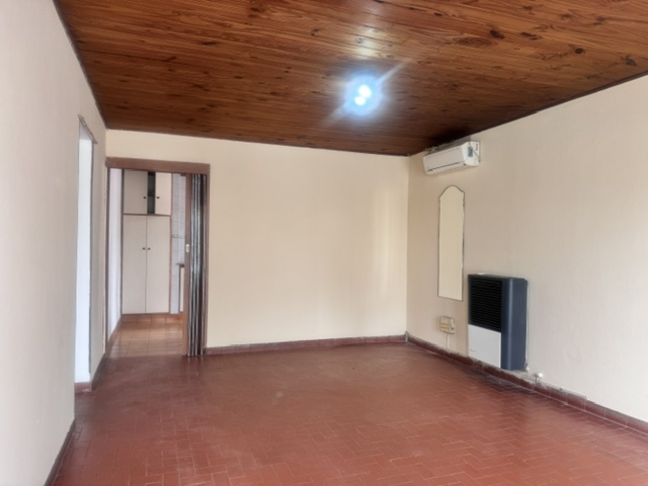 ALQUILER CASA | 3 AMBIENTES | GJE. PATIO 