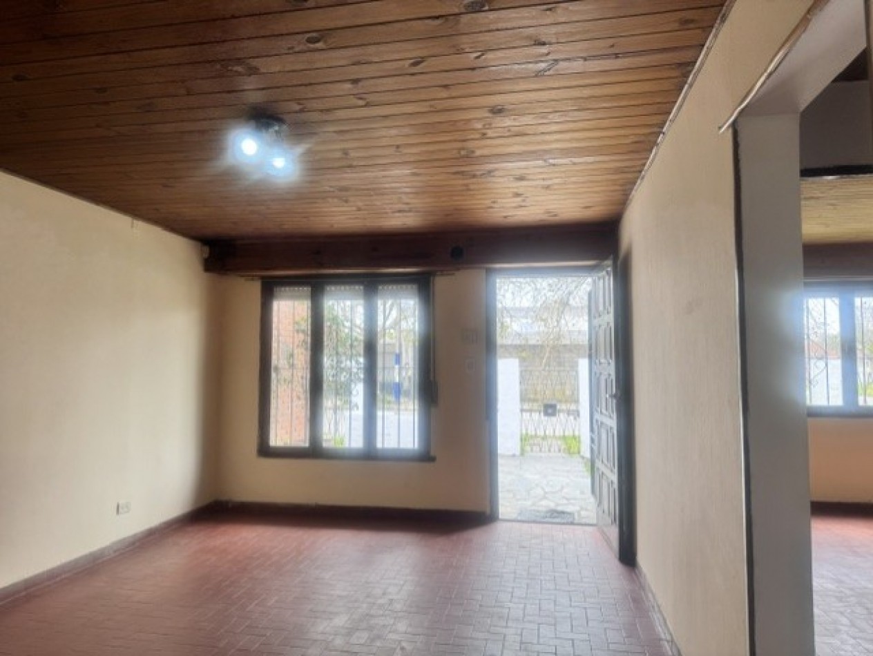 ALQUILER CASA | 3 AMBIENTES | GJE. PATIO 