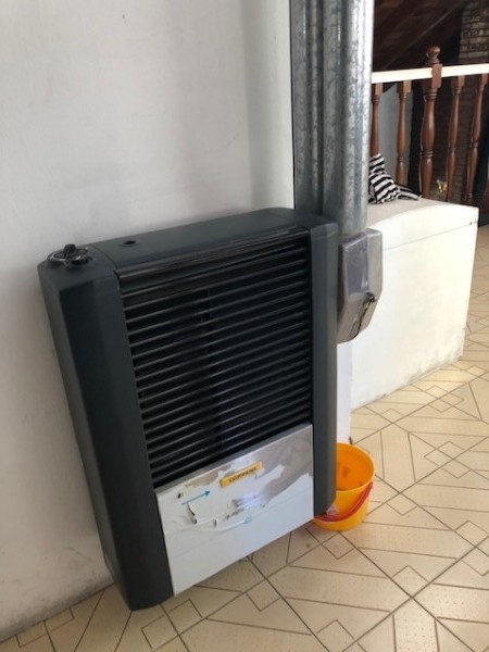 hermoso chalet en colina, amplio, impecable, consulte !!!!