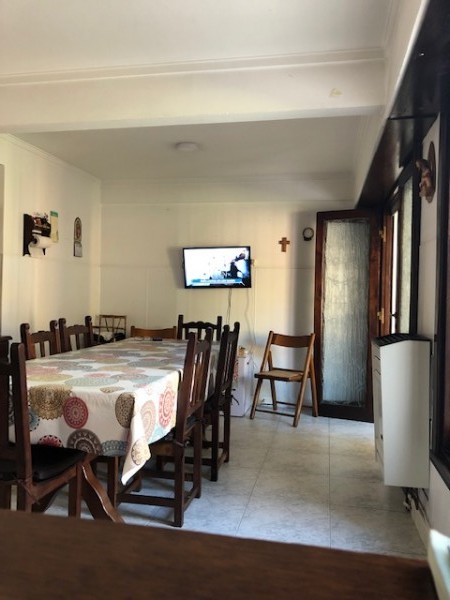 hermoso chalet en colina, amplio, impecable, consulte !!!!