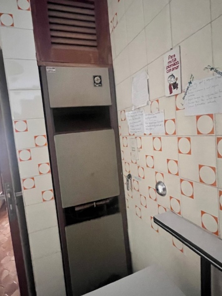 VENTA, CON RENTA !!! DEPARTAMENTO VISTA PLENA AL MAR, FRENTE AL MAR Y LA PLAZA ESPAÑA, 3 AMB. CON DEPENDENCIAS Y COCHERA