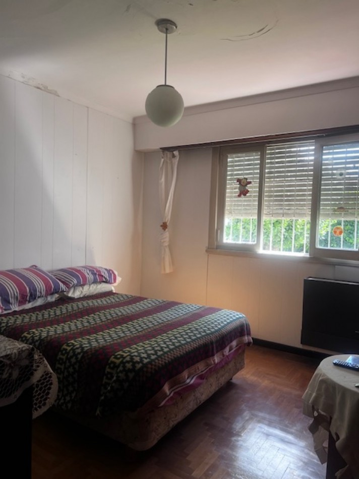 Venta chalet Mar del Plata amplio chalet uso familiar y o comercil  6  ambientes zona San Jose 