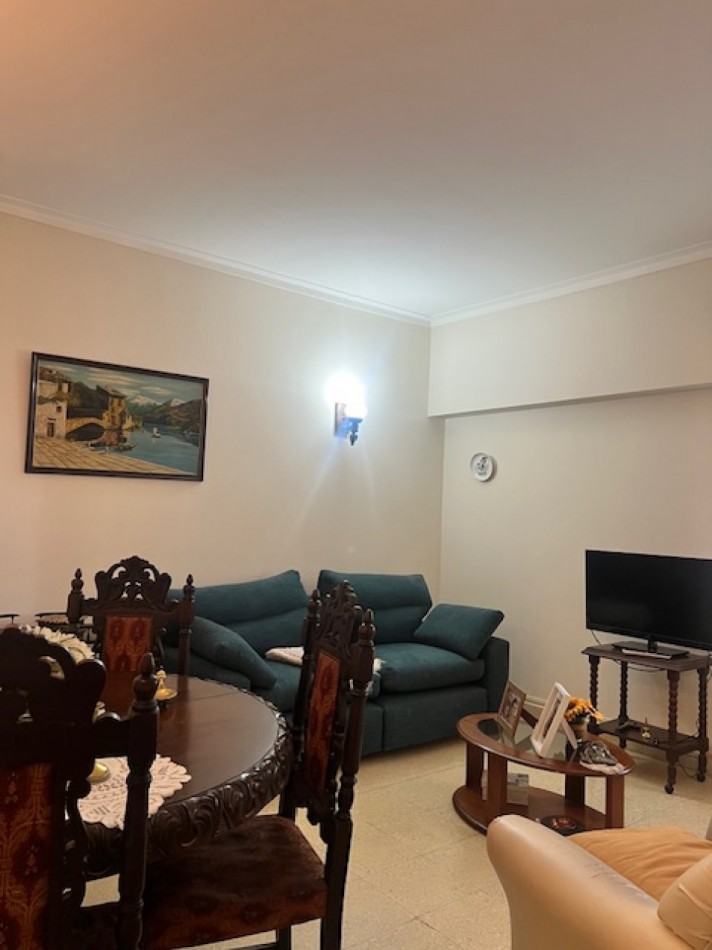 VENTA DEPARTAMENTO.  3 AMB.,  ZONA PLAZA MITRE